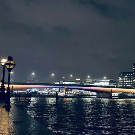 Shadwell - Walking Distance To Tower Bridge, Two Stations In Close Proximity Londres Extérieur photo